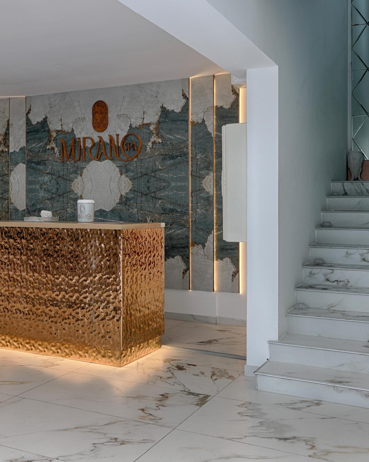 Murano spa reception in Paris